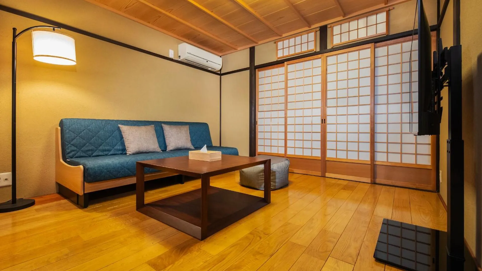 Shiki Homes Machiya Mei 町家明 Kyoto 0*,  Japan