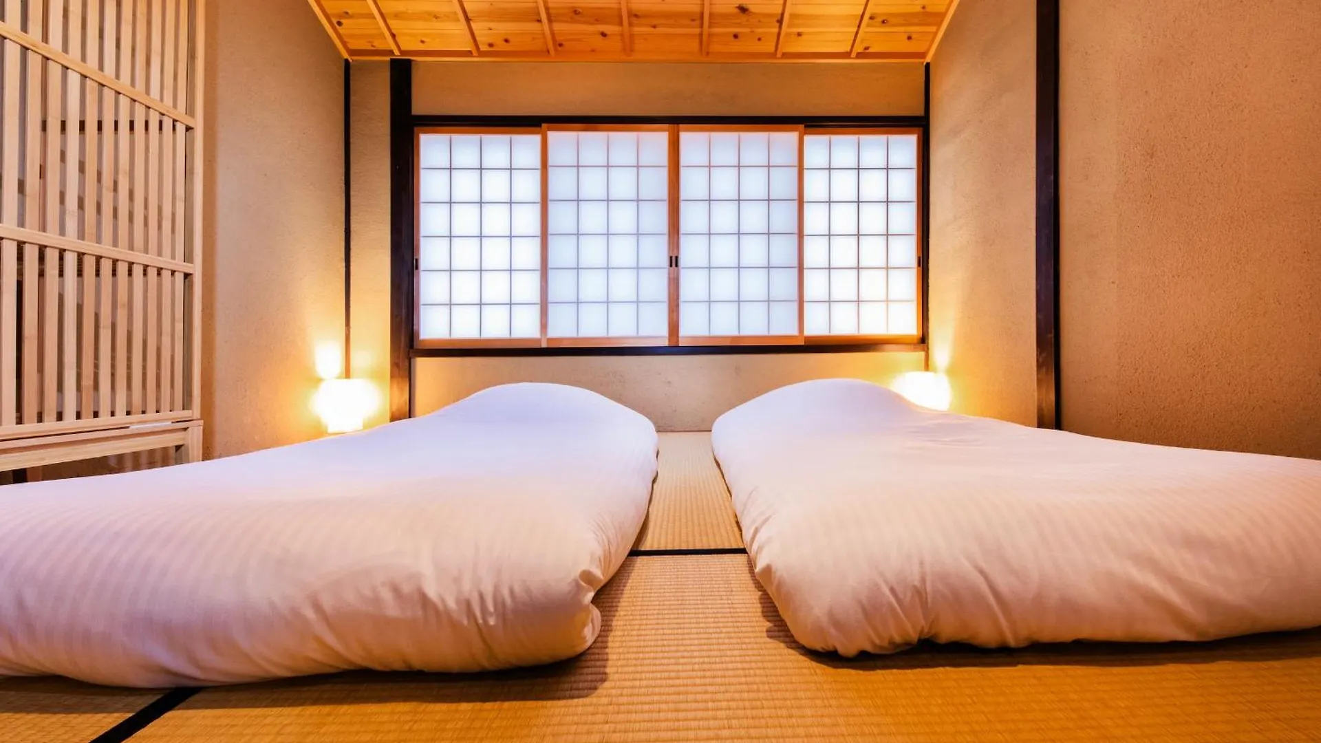 Semesterbostad Shiki Homes Machiya Mei 町家明 Kyoto